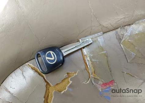 1993 Lexus Sc 300 z USA, uszkodzony, nr VIN JT8JZ31C1P0012848